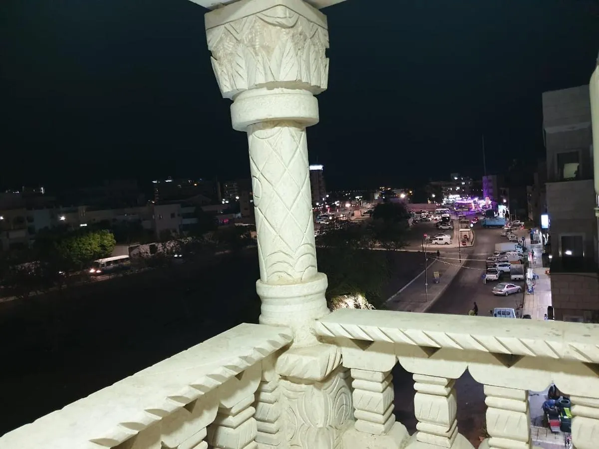 Zuwwar Aqaba Hotell